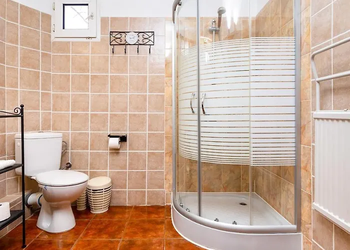 Stancho's House 3br Close To Old Town & Kapana District *