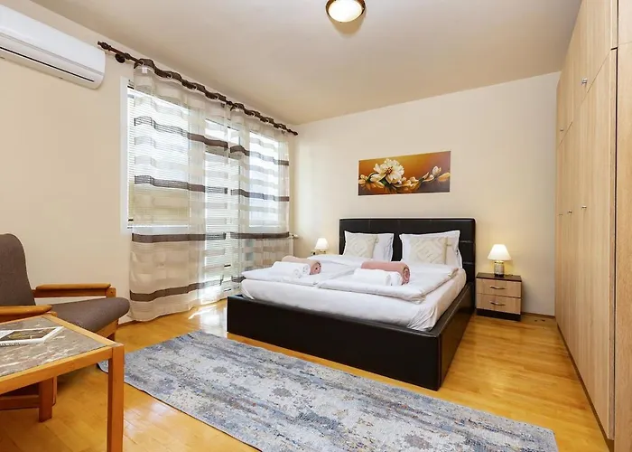 公寓 Stancho's House 3br Close To Old Town & Kapana District 普罗夫迪夫