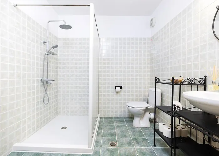 Stancho's House 3br Close To Old Town & Kapana District *